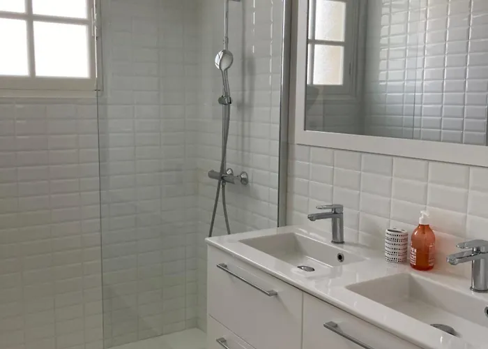 Les Hauts De Holiday home *