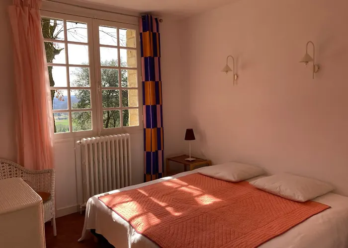 Holiday home Les Hauts De *